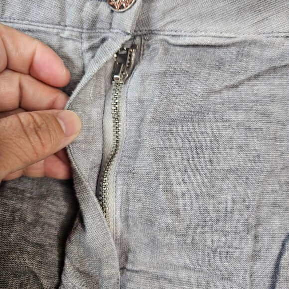 Angels Never die Women's Gray Button Embroidered Brass Floral Short Skirt Size 3 - Picture 3 of 11